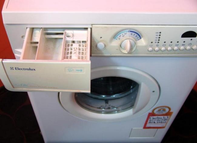 преимущества-стиральной-машиной-Electrolux.jpg