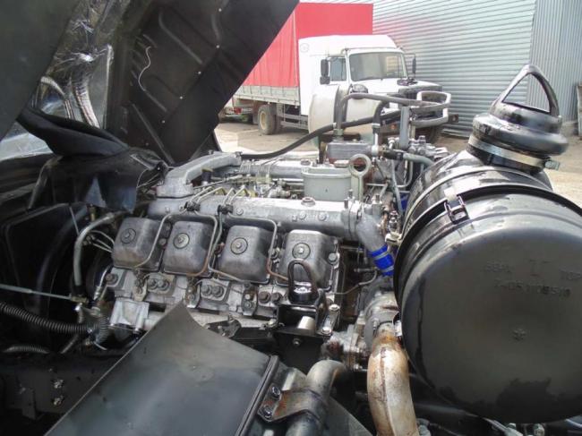 КамАЗ-43118-Двигатель.jpg